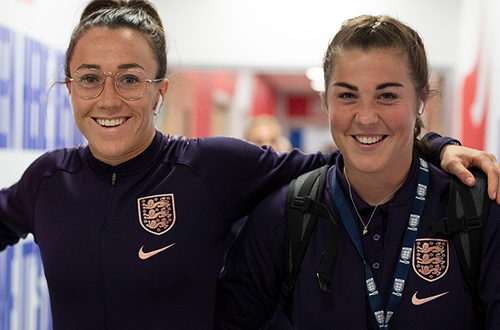 lucy bronze partner